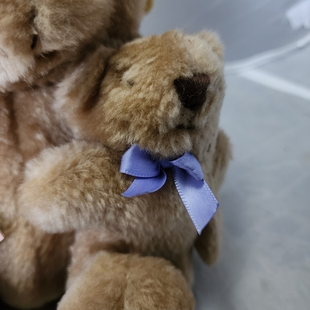 NWT Vintage Hallmark Bearnadette Cuddlesworth & Baby Fuzzmore Plush Stuffed New - Picture 8 of 12